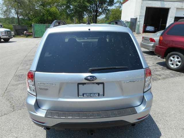 2012 Subaru Forester AWD 2.5X Premium 4dr Wagon 4A